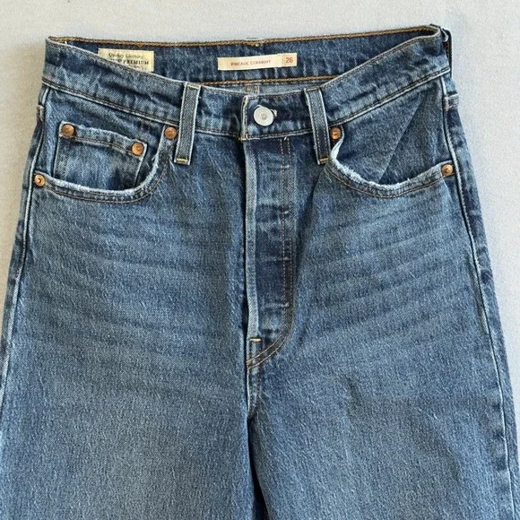 Levi's Ribcage Straight Leg Jeans Size 26 Light Wash High Rise Denim - Picture 13 of 13